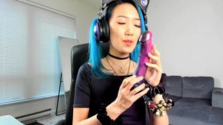 Moodyrina Sucking Juicy Dildo Leaked Cosplay Video