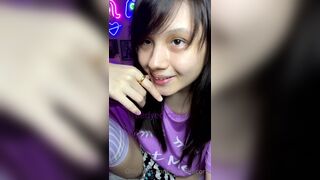 Tiedyedicorn Reading A Novel While Teasing Thighs Onlyfans Video