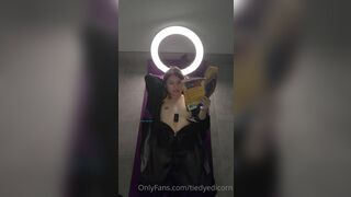 Tiedyedicorn Shows Small Nipples While Reading Book Onlyfans Video