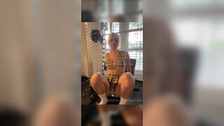 Diakimeko Strip Teasing In The Gym Onlyfans Video