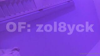 Nejisui Love to Stretches her Pussy with a Dildo Onlyfans Video