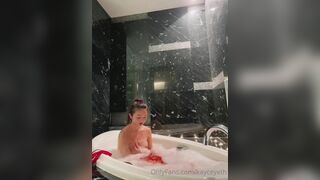 Kayceyeth Nude Tease In The Bathtub Onlyfans Video Leaked