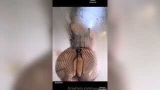 Yuyuhwa Big Booty Asian in a Fishnet Pants Teasing Her Ass While Showering Onlyfans Video