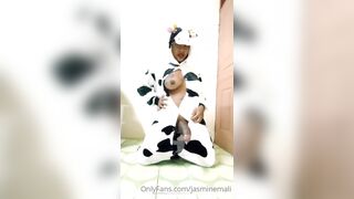 Jasminemali Masturbates Until She Cums Onlyfans Video