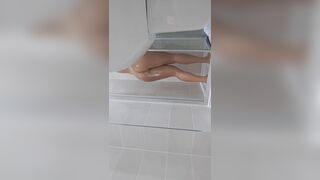 Sexy Big Ass Asian Gets Exposed While Showering Leaked Video