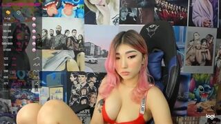 Extremely Cute Asian Babe Exposed Her Big Curvy Tits In Live Show Video