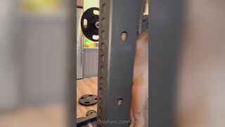 Lovetami Squatting While Fully Naked Onlyfans Video