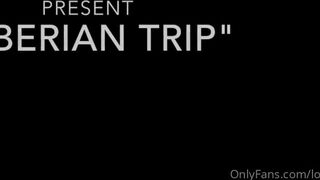 Lonelymeow Pussy Fucked in the Nude Bath Onlyfans Video