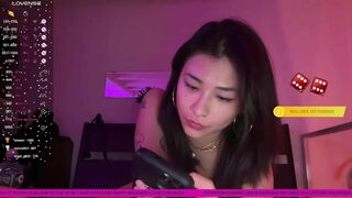 Teenagewhhore Playing Horny Nipples and Vibrating Cunt Live Video