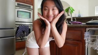 Lolly Love Sexy Dance and Booty Tease in Short Dress Video