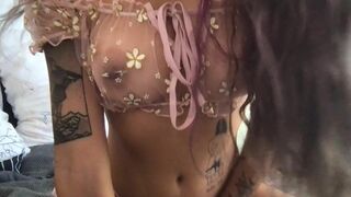 Skywalker Strip Tease and Playing Shaved Pussy Onlyfans Video