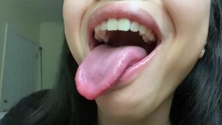 Hinasmooth JOI Asian Cum Dumpster Begs For You To Stroke Your Cock And Nut In Her Mouth