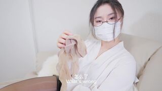 Nana_taipei The teacher came to visit the house, but was asked by the students to teach physiology lessons