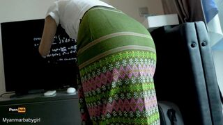 Myanmar Baby Girl I'm so angry Oh, that math teacher