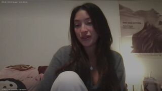 Holly Lim Tip To Strip Livestream Bare Tits And Pussy Flashed Onlyfans