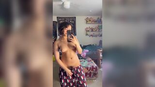 Erikasbulbasaur Strips Downs And Playing Tits, Pussy Onlyfans Mirror Selfie Leak