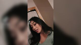 Lizzie.vx Shows her Amazing Booty While Doing Tiktok Onlyfans Video