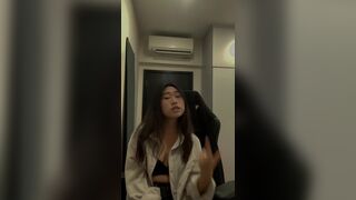 Cute Asian Babe Sexy Dancing Video