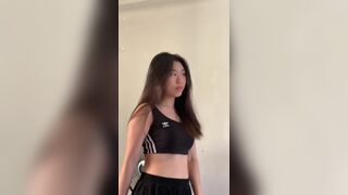 Extremely Cute Asian Hot Sexy Dancing Video