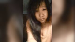 Sexy Asian GF Revealing Her Hot Big Boobs Classic Leaked Video