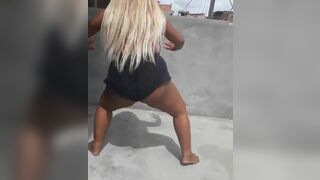 Busty Big Booty Ebony Showing Off Her Ass In Outdoor Video