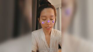 Xailormoon Hot Asian Babe Talking With Her Fans On a Live Onlyfans Video