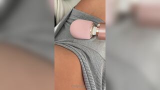 Skyelia Horny Babe Teases Pussy With a Vibrator Onlyfans Video