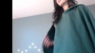 Horny Asian Babe Fucks Her Wet Pussy With a Big Dildo After Sucking It Leaked Video