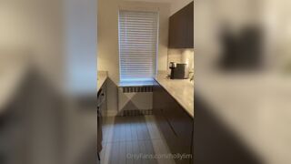 Hollylim Asian Babe Showing Her New House Onlyfans Video