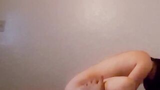 Asian Girlfriend Sucks His Big Cock After Riding It Hard Leaked Video