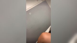 Cute Sexy Asian Babe With Big Tits Rides A Big Dildo After Bathing On Bathtub Video