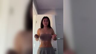 Asian Pretty babe Showing Off her Big Hot Boobs On Cam Video