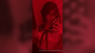 Yee33haw Pretty Babe Revealing Her Awesome Tits Onlyfans Video