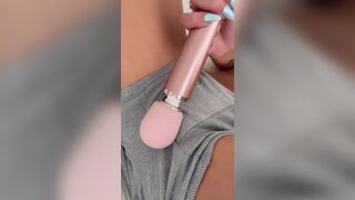 Skyelia Asian Hottie Teases Her Pussy With a Toy Onlyfans VIdeo
