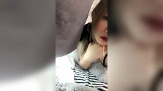 Slim Asian Babe Hot Sexy Selfie Video